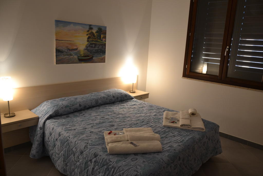 Case Vacanza Torre Lupa Marsala Habitación foto